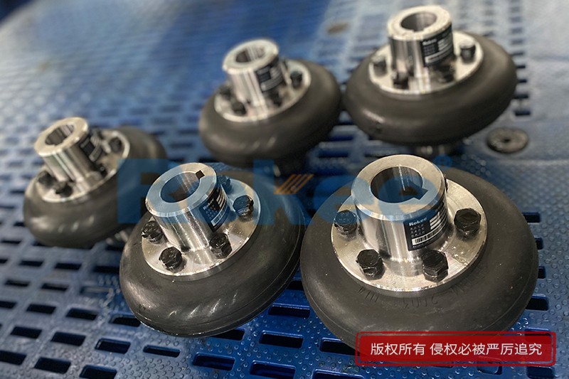 橡膠輪胎聯軸器,輪胎式聯軸器,RokeeUL輪胎式聯軸器允許誤差,榮基聯軸器生產廠家
