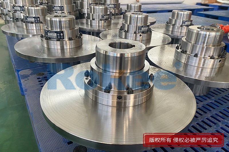 鼓型齒聯軸器,鼓型齒式聯軸器,RokeeLZ型彈性柱銷齒式聯軸器價格,榮基聯軸器生產廠家